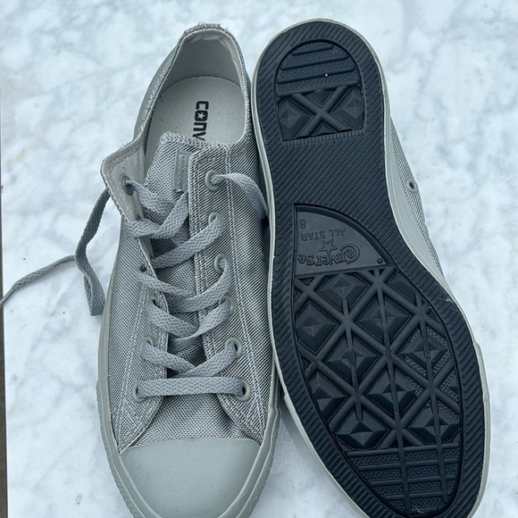 COPY - Grey Converse - Picture 1 of 5